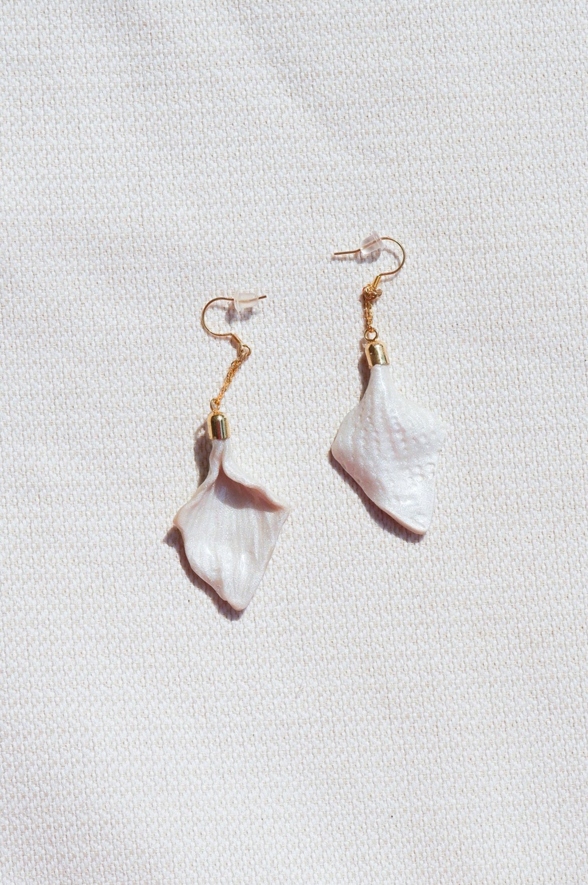 White Shell Long Earrings